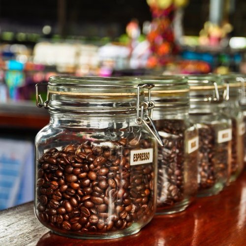 Maklon Kopi: Solusi Bangun Brand Kopi Sendiri Tanpa Roastery